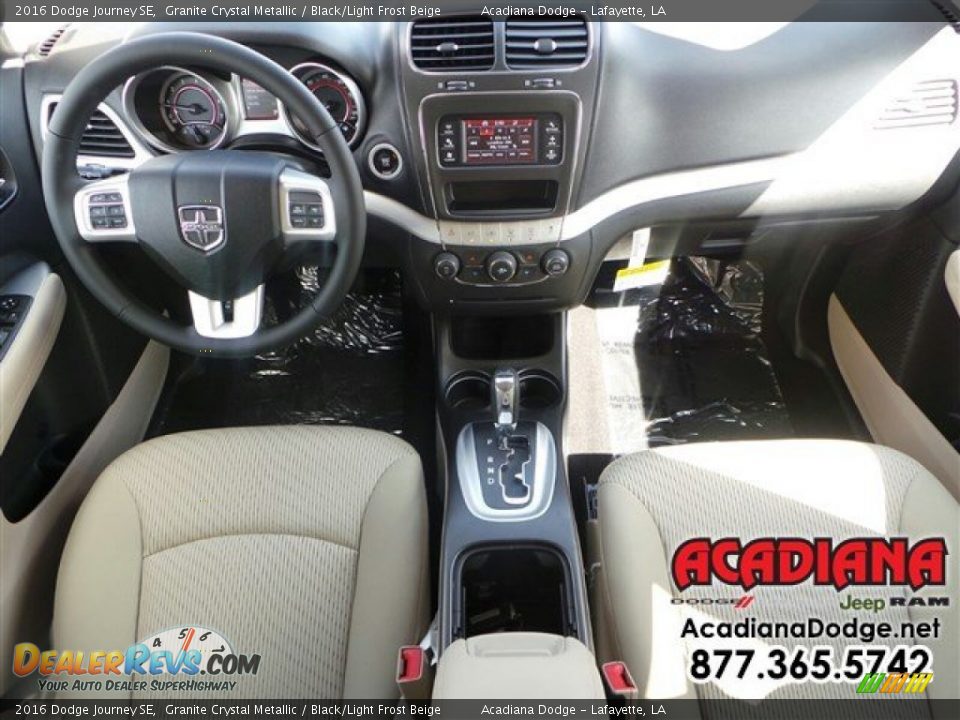 2016 Dodge Journey SE Granite Crystal Metallic / Black/Light Frost Beige Photo #9