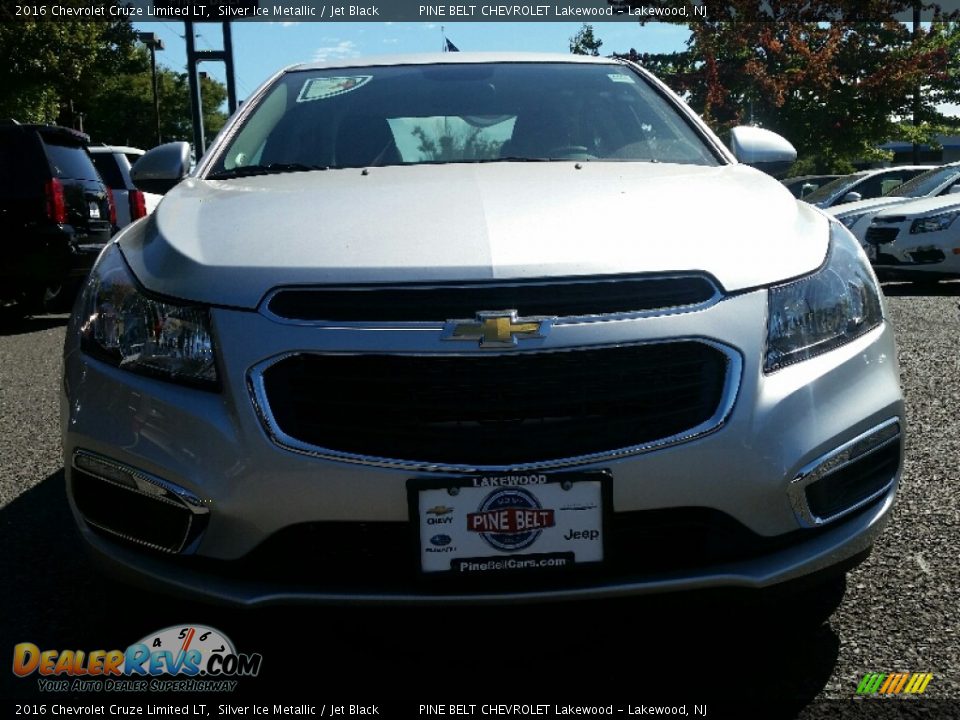 2016 Chevrolet Cruze Limited LT Silver Ice Metallic / Jet Black Photo #2