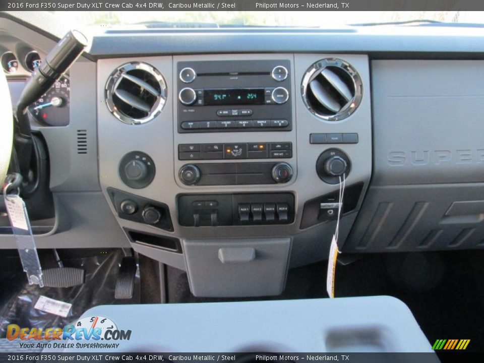 2016 Ford F350 Super Duty XLT Crew Cab 4x4 DRW Caribou Metallic / Steel Photo #27