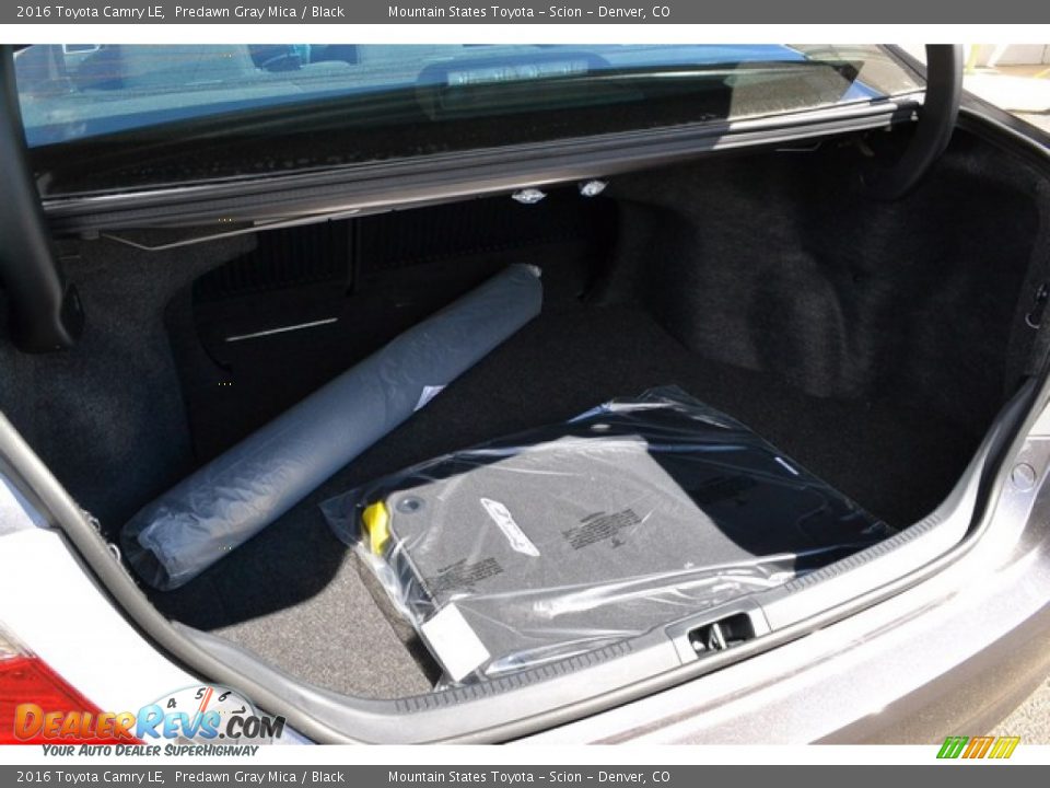 2016 Toyota Camry LE Predawn Gray Mica / Black Photo #8