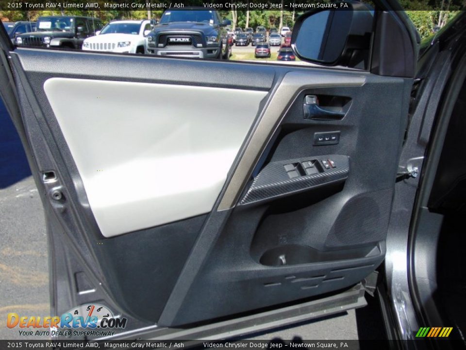 2015 Toyota RAV4 Limited AWD Magnetic Gray Metallic / Ash Photo #14