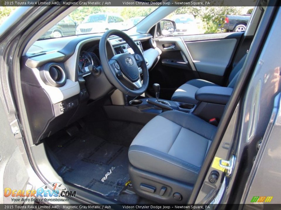 2015 Toyota RAV4 Limited AWD Magnetic Gray Metallic / Ash Photo #16