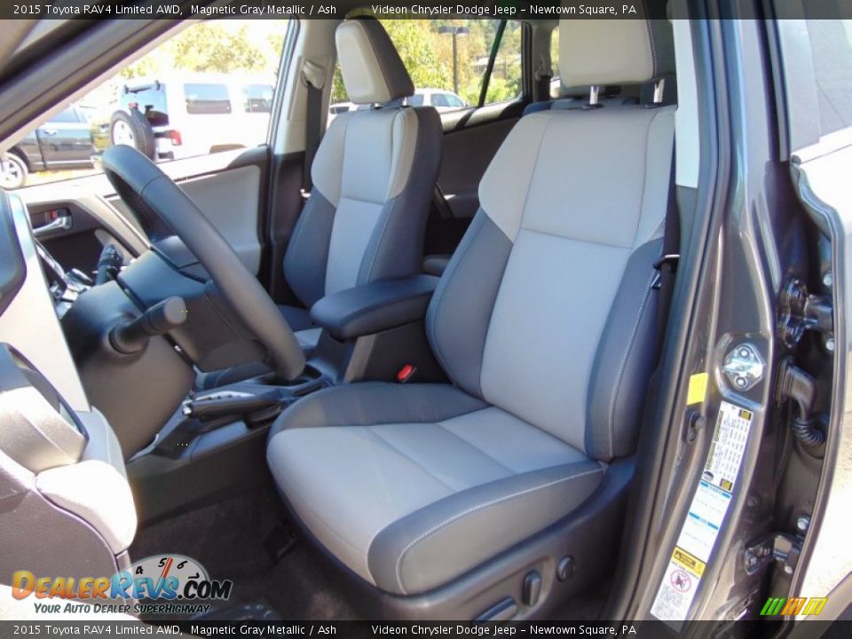 2015 Toyota RAV4 Limited AWD Magnetic Gray Metallic / Ash Photo #17