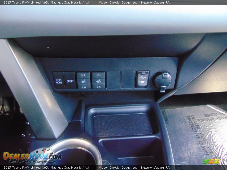 2015 Toyota RAV4 Limited AWD Magnetic Gray Metallic / Ash Photo #31