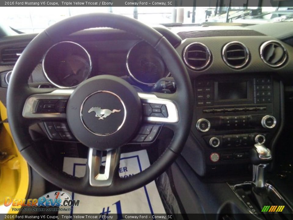 2016 Ford Mustang V6 Coupe Steering Wheel Photo #14