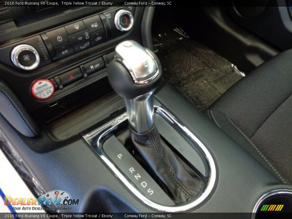 2016 Ford Mustang V6 Coupe Shifter Photo #16