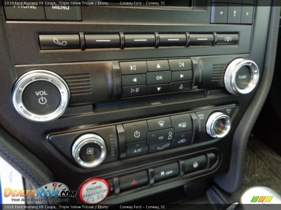 Controls of 2016 Ford Mustang V6 Coupe Photo #18