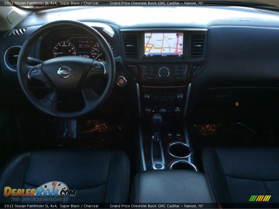 2013 Nissan Pathfinder SL 4x4 Super Black / Charcoal Photo #9