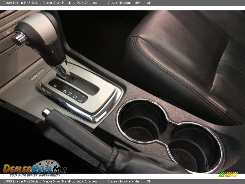2009 Lincoln MKZ Sedan Vapor Silver Metallic / Dark Charcoal Photo #12