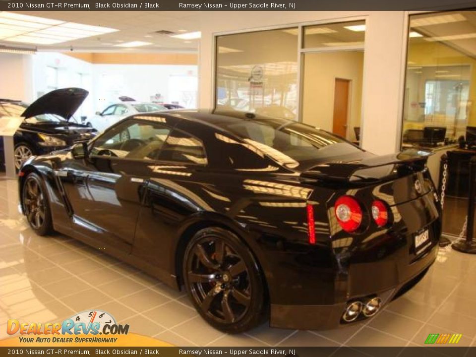 2010 Nissan GT-R Premium Black Obsidian / Black Photo #7