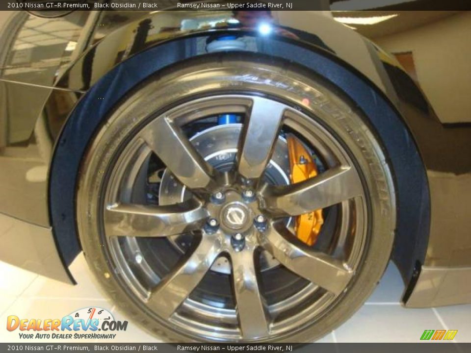 2010 Nissan GT-R Premium Black Obsidian / Black Photo #15