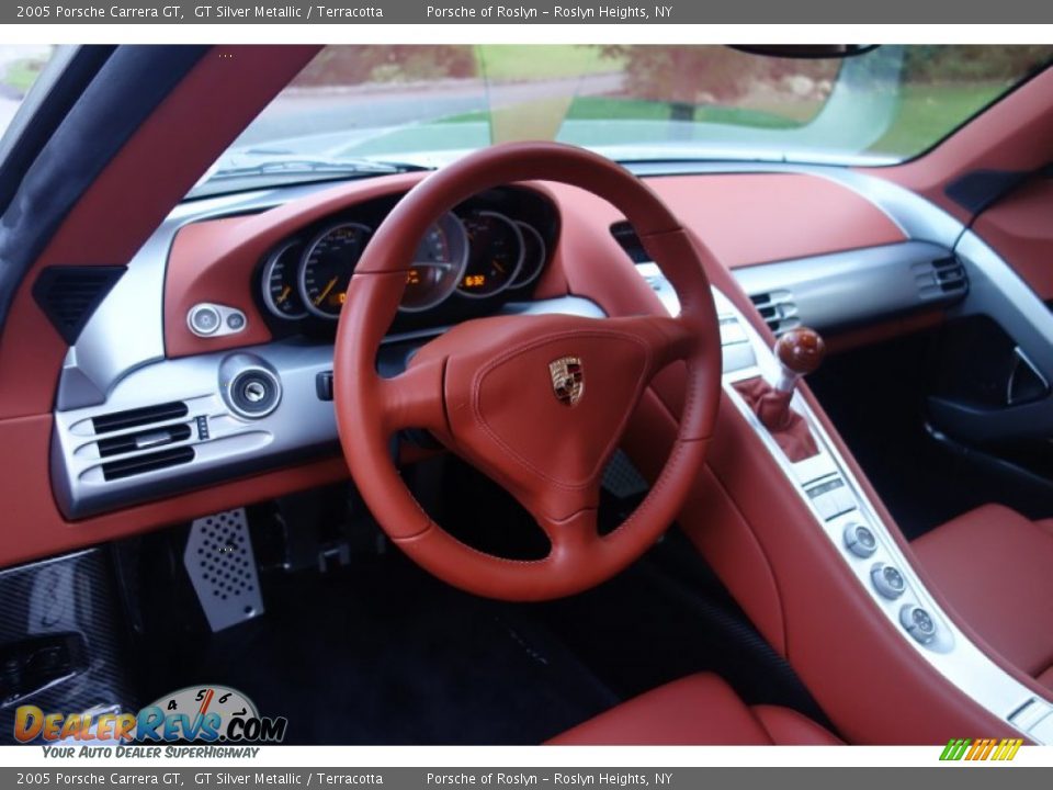 2005 Porsche Carrera GT  Steering Wheel Photo #22