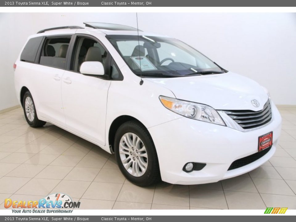 2013 Toyota Sienna XLE Super White / Bisque Photo #1