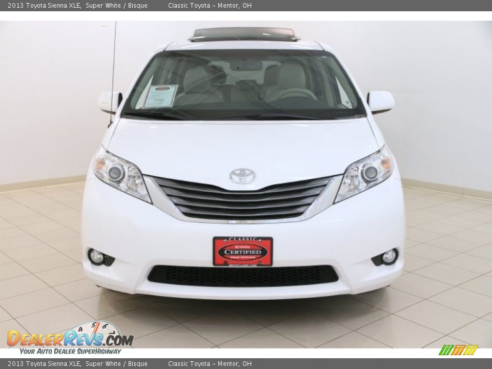 2013 Toyota Sienna XLE Super White / Bisque Photo #2