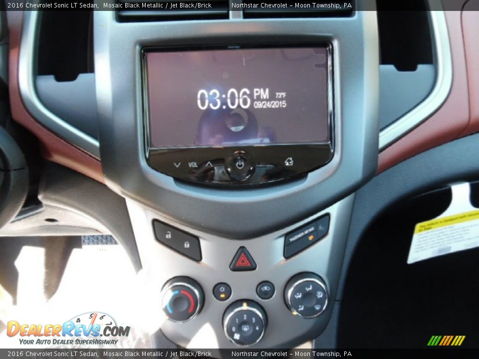 Controls of 2016 Chevrolet Sonic LT Sedan Photo #17