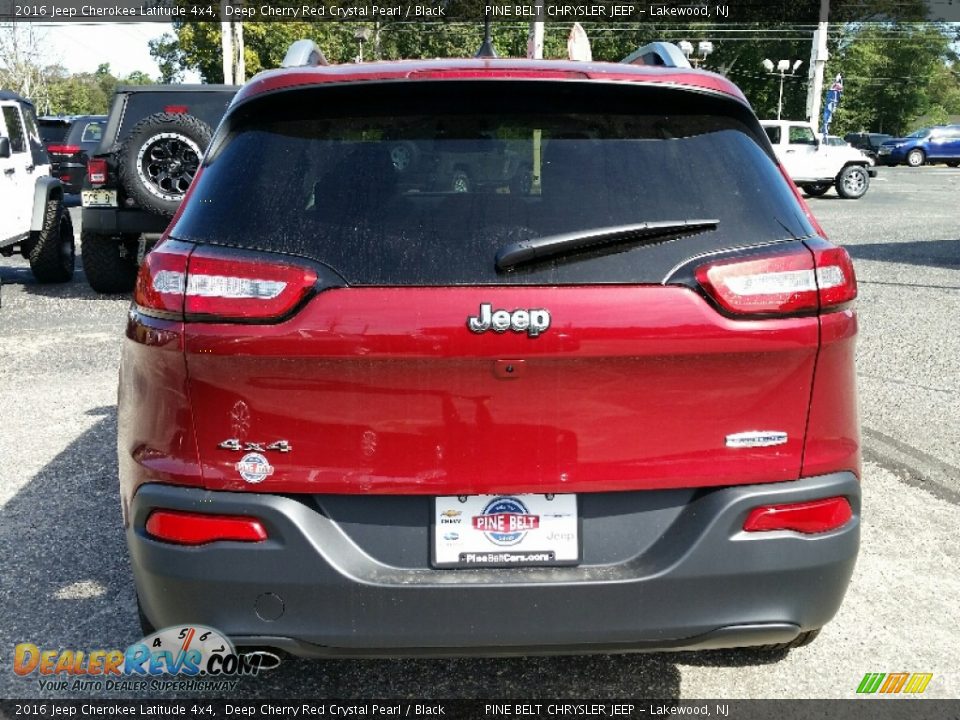 2016 Jeep Cherokee Latitude 4x4 Deep Cherry Red Crystal Pearl / Black Photo #4