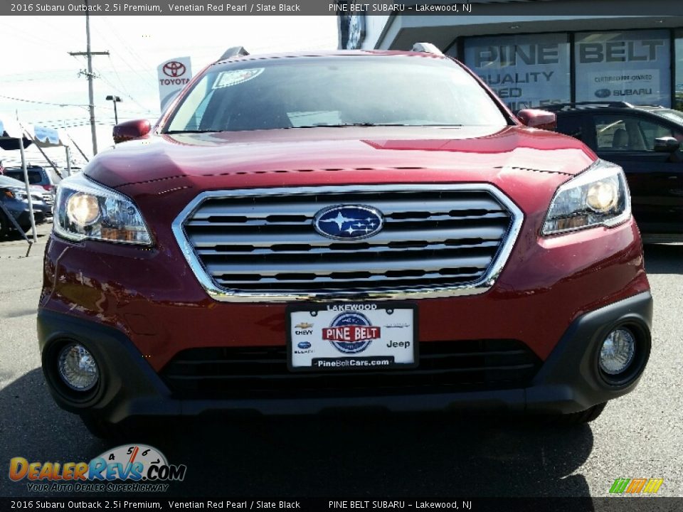 2016 Subaru Outback 2.5i Premium Venetian Red Pearl / Slate Black Photo #2