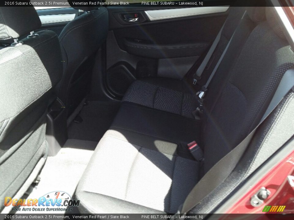 2016 Subaru Outback 2.5i Premium Venetian Red Pearl / Slate Black Photo #6