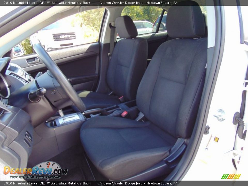 2010 Mitsubishi Lancer DE Wicked White Metallic / Black Photo #14