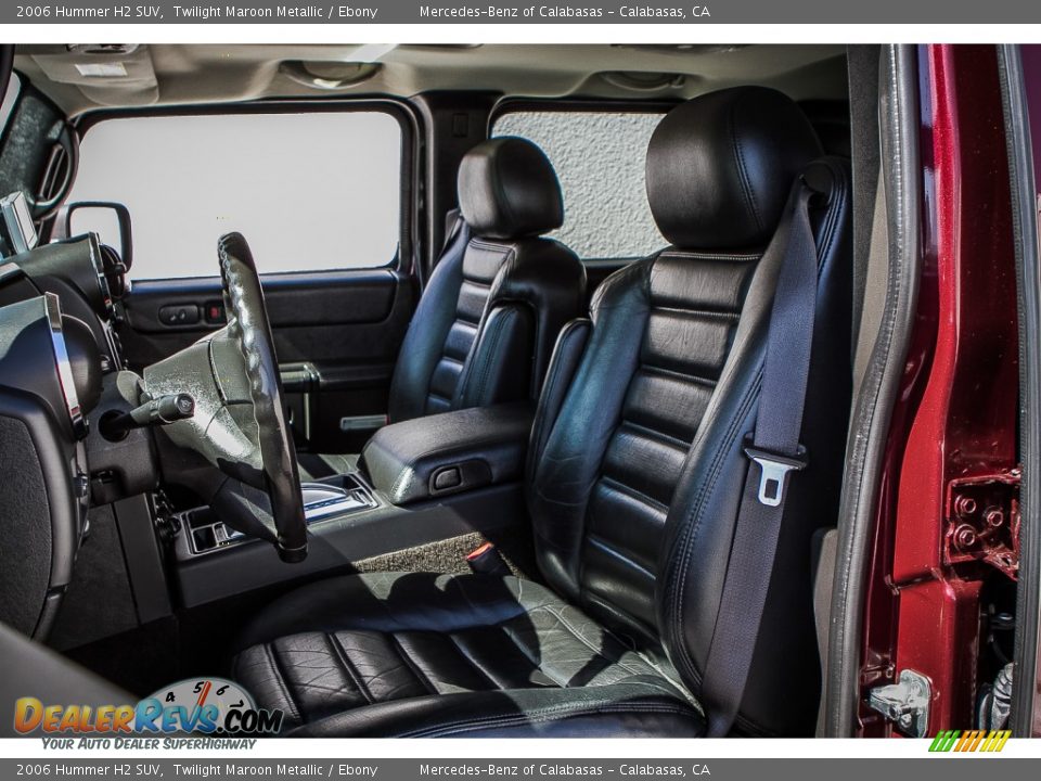 Front Seat of 2006 Hummer H2 SUV Photo #13