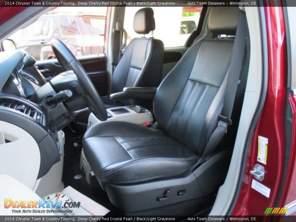 2014 Chrysler Town & Country Touring Deep Cherry Red Crystal Pearl / Black/Light Graystone Photo #10