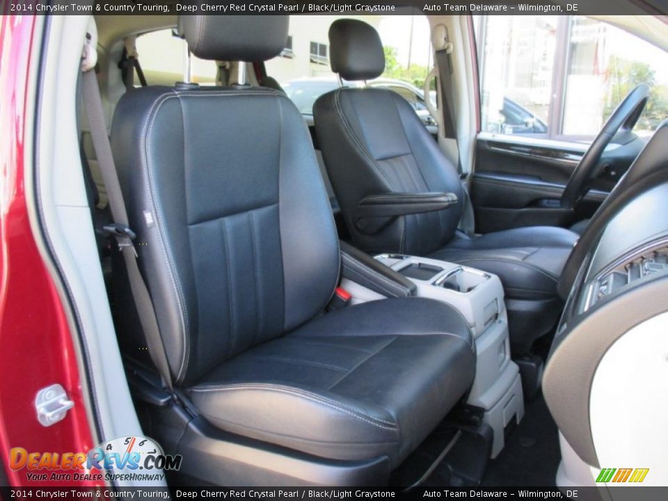 2014 Chrysler Town & Country Touring Deep Cherry Red Crystal Pearl / Black/Light Graystone Photo #19
