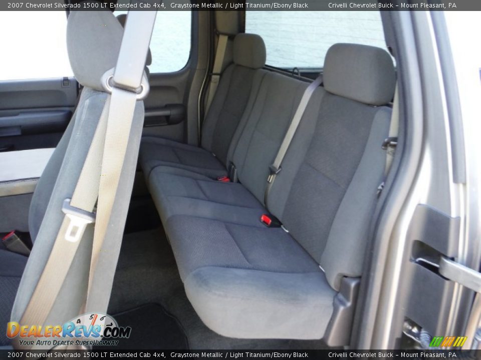 2007 Chevrolet Silverado 1500 LT Extended Cab 4x4 Graystone Metallic / Light Titanium/Ebony Black Photo #18