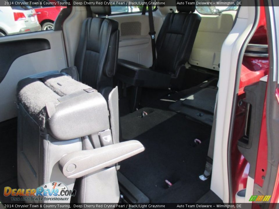 2014 Chrysler Town & Country Touring Deep Cherry Red Crystal Pearl / Black/Light Graystone Photo #25