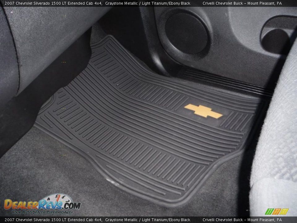 2007 Chevrolet Silverado 1500 LT Extended Cab 4x4 Graystone Metallic / Light Titanium/Ebony Black Photo #22