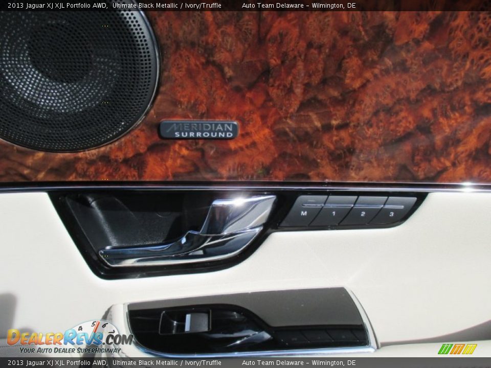 2013 Jaguar XJ XJL Portfolio AWD Ultimate Black Metallic / Ivory/Truffle Photo #31