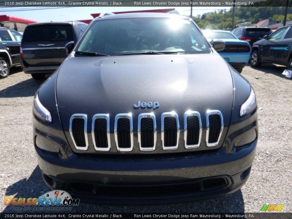 2016 Jeep Cherokee Latitude 4x4 Granite Crystal Metallic / Black Photo #12