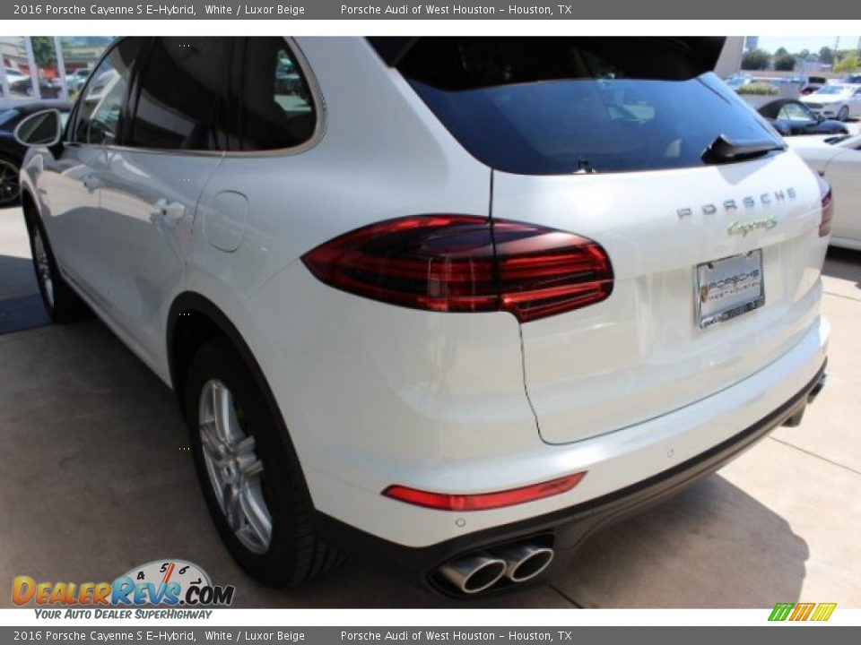 2016 Porsche Cayenne S E-Hybrid White / Luxor Beige Photo #6
