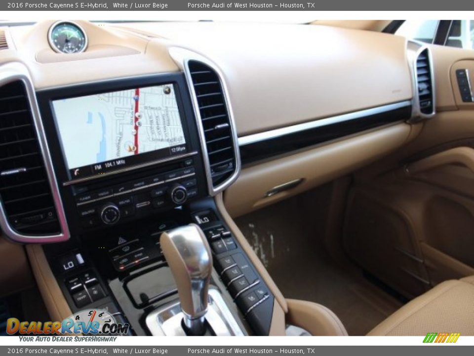 2016 Porsche Cayenne S E-Hybrid White / Luxor Beige Photo #17