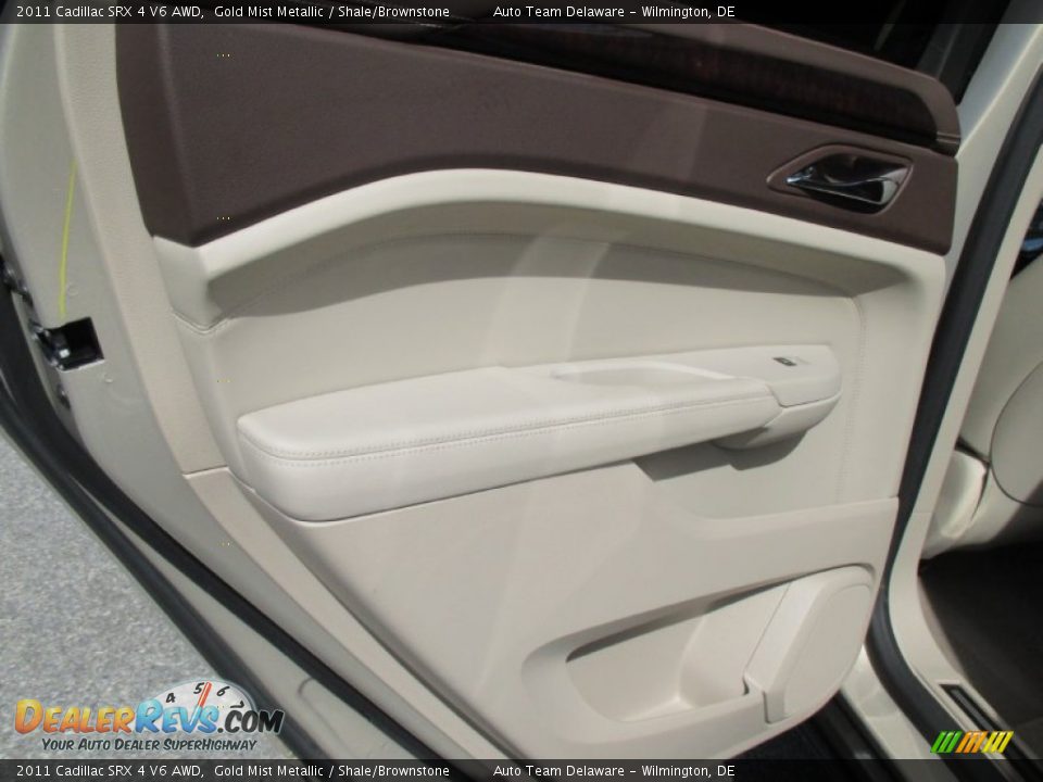 2011 Cadillac SRX 4 V6 AWD Gold Mist Metallic / Shale/Brownstone Photo #31