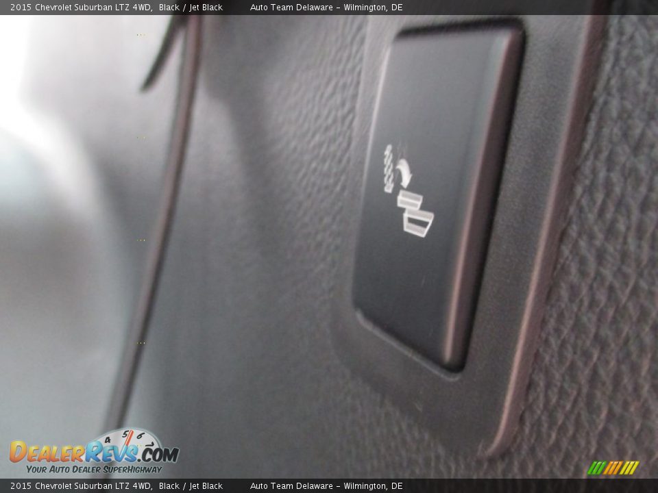 2015 Chevrolet Suburban LTZ 4WD Black / Jet Black Photo #20