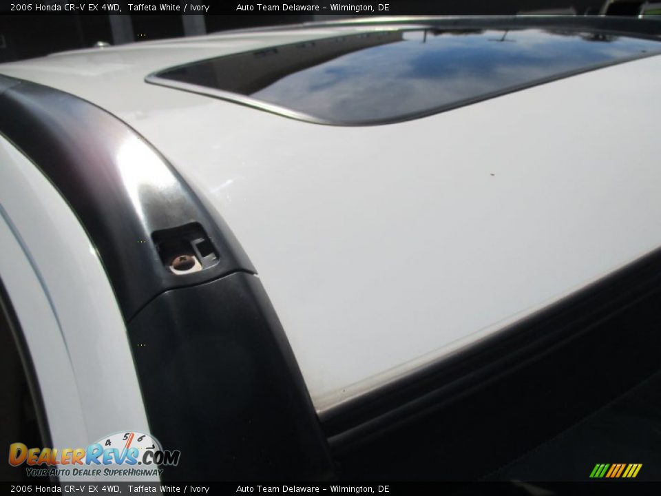 2006 Honda CR-V EX 4WD Taffeta White / Ivory Photo #29