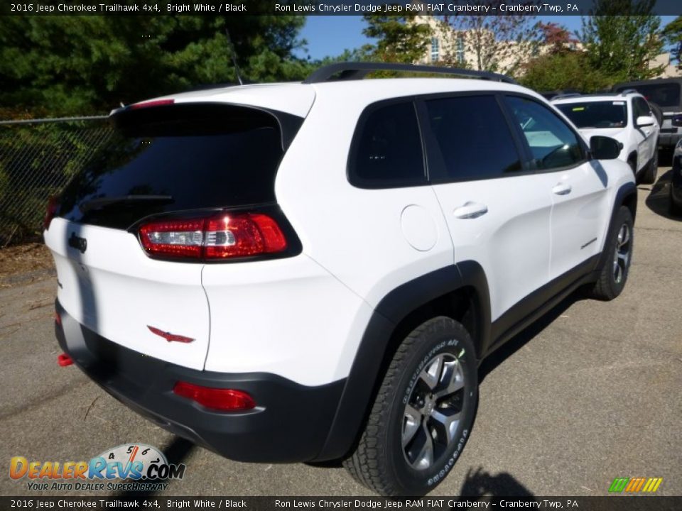 2016 Jeep Cherokee Trailhawk 4x4 Bright White / Black Photo #6