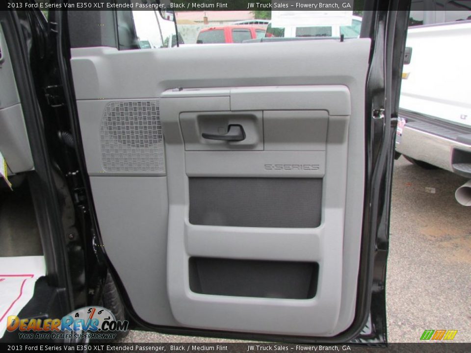 2013 Ford E Series Van E350 XLT Extended Passenger Black / Medium Flint Photo #26