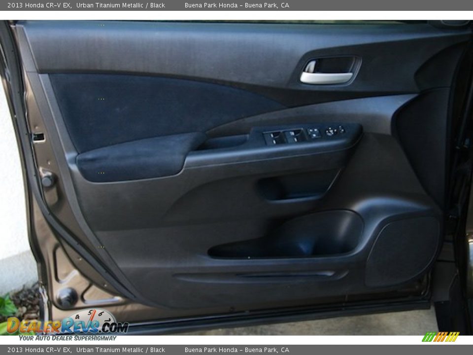 2013 Honda CR-V EX Urban Titanium Metallic / Black Photo #25