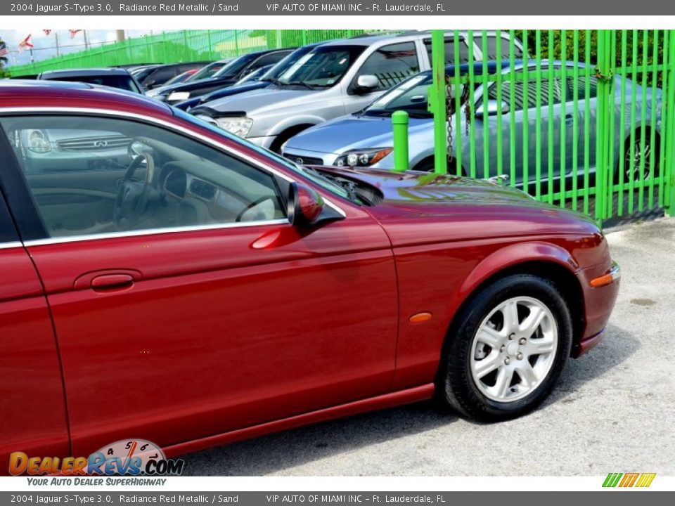2004 Jaguar S-Type 3.0 Radiance Red Metallic / Sand Photo #9