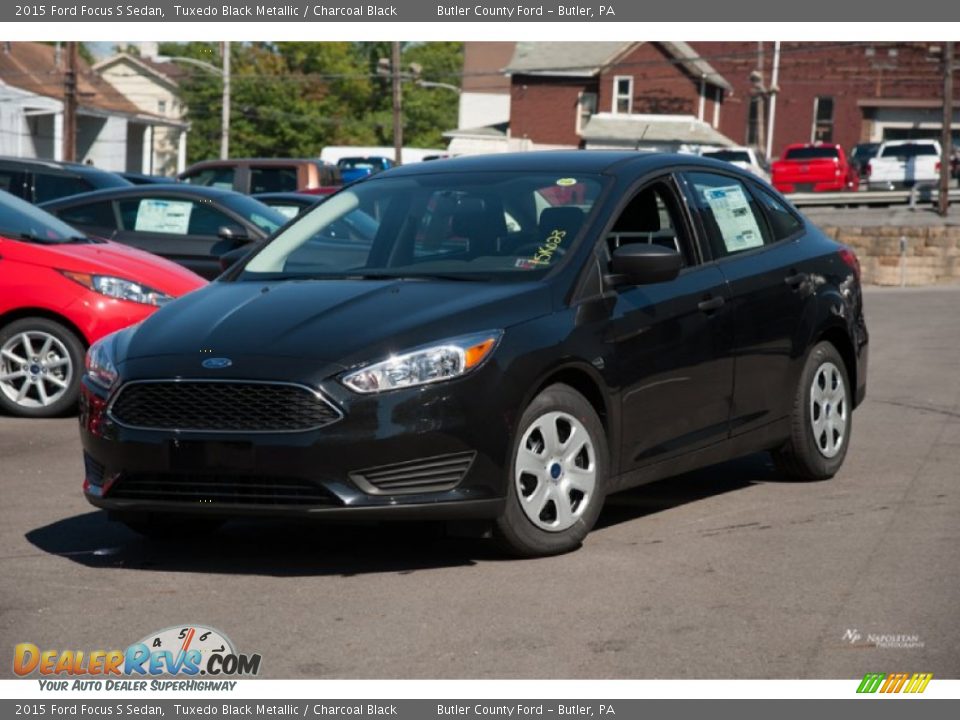 2015 Ford Focus S Sedan Tuxedo Black Metallic / Charcoal Black Photo #1