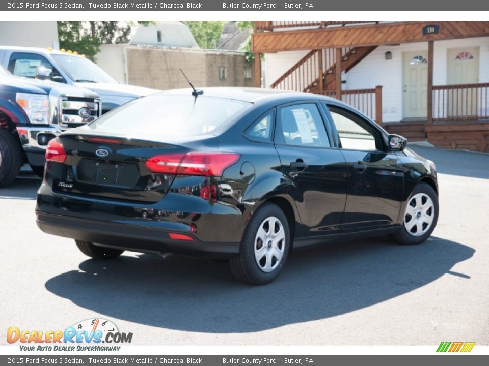 2015 Ford Focus S Sedan Tuxedo Black Metallic / Charcoal Black Photo #3