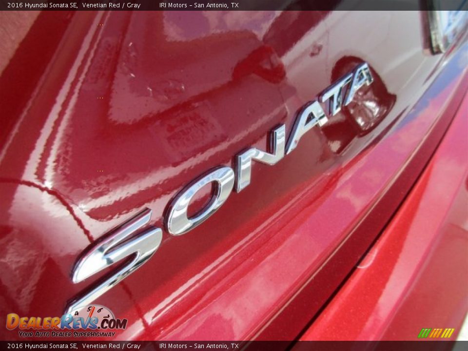 2016 Hyundai Sonata SE Venetian Red / Gray Photo #5