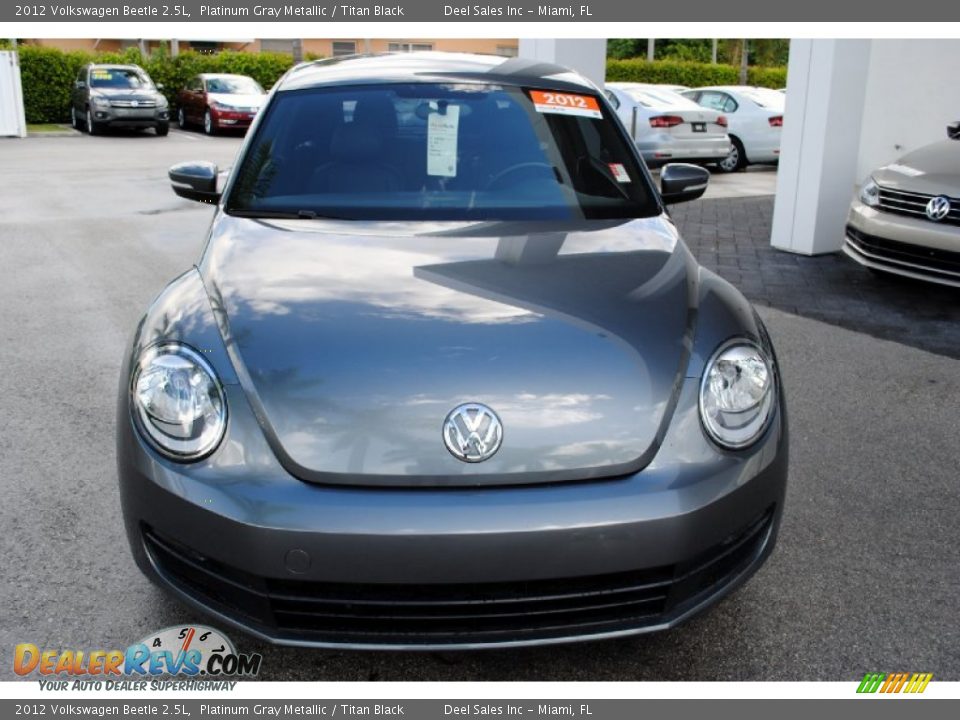 2012 Volkswagen Beetle 2.5L Platinum Gray Metallic / Titan Black Photo #3