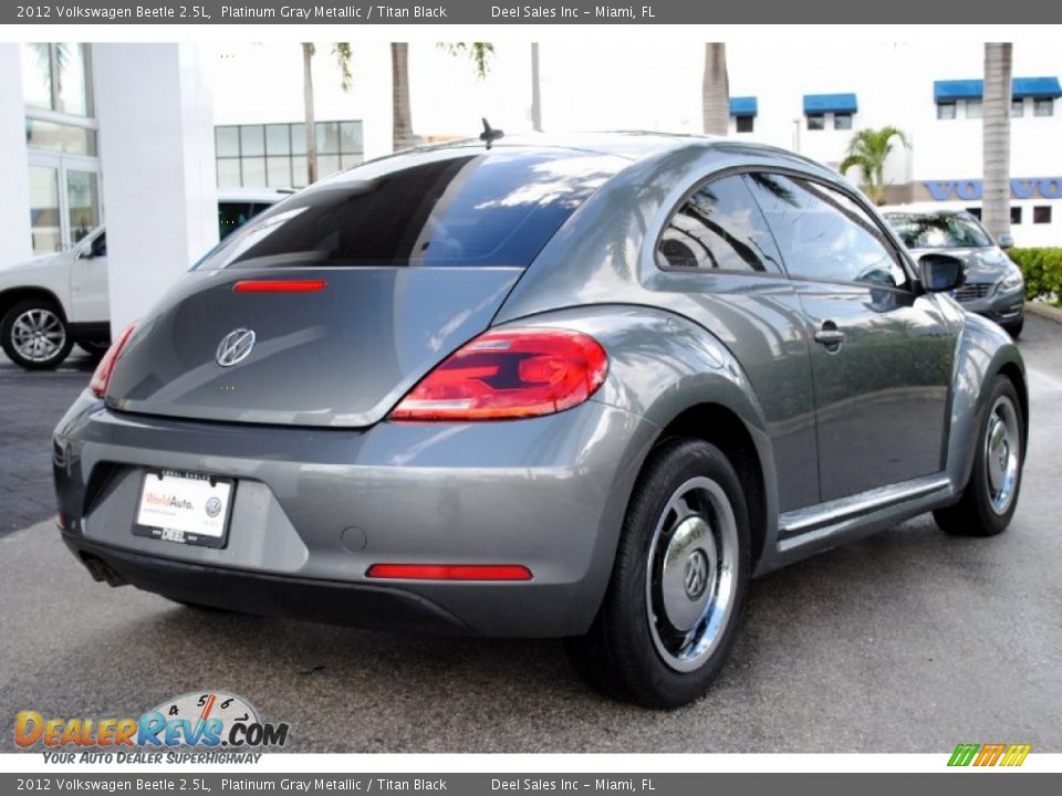 2012 Volkswagen Beetle 2.5L Platinum Gray Metallic / Titan Black Photo #10