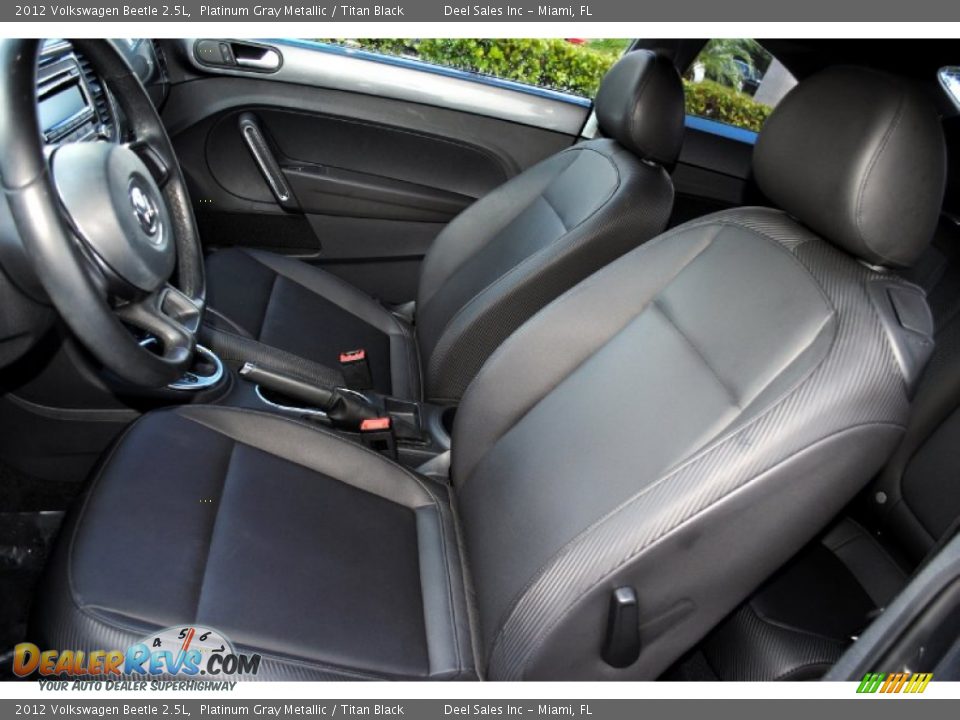 2012 Volkswagen Beetle 2.5L Platinum Gray Metallic / Titan Black Photo #13