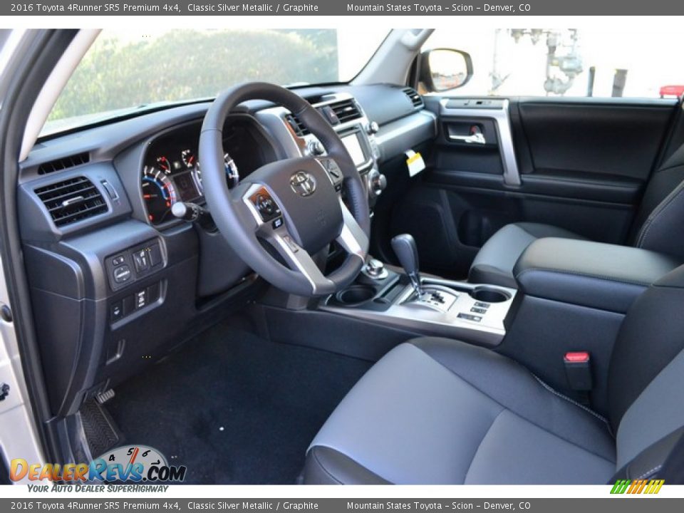 Graphite Interior - 2016 Toyota 4Runner SR5 Premium 4x4 Photo #5