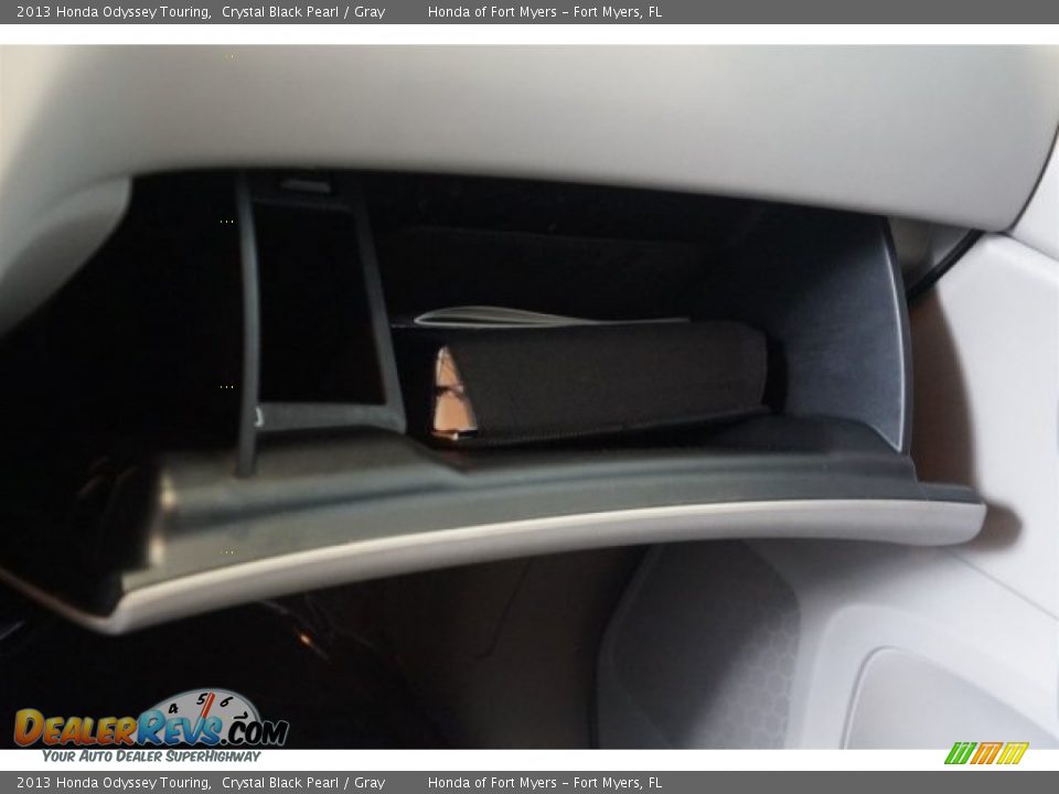 2013 Honda Odyssey Touring Crystal Black Pearl / Gray Photo #15