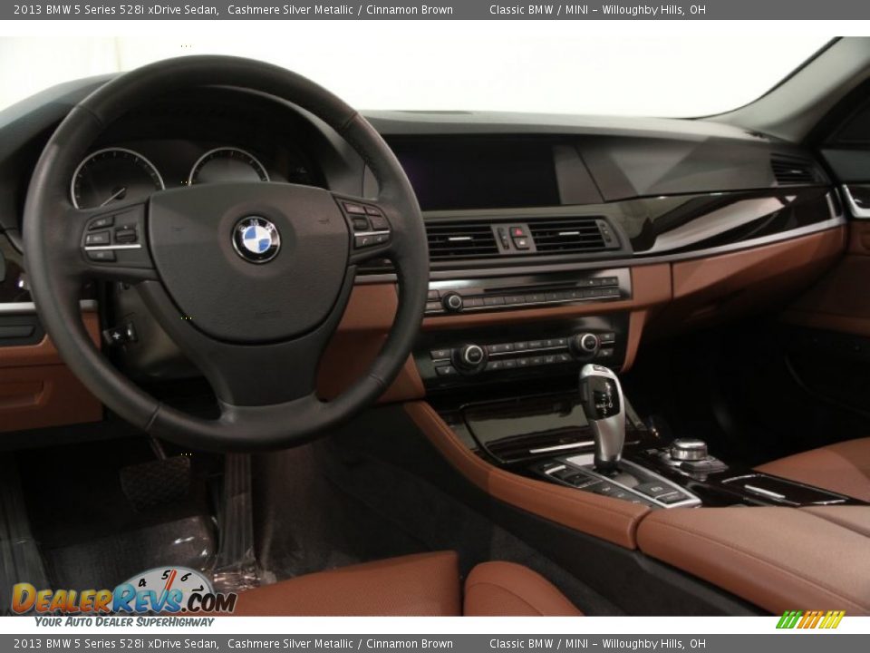 Dashboard of 2013 BMW 5 Series 528i xDrive Sedan Photo #6