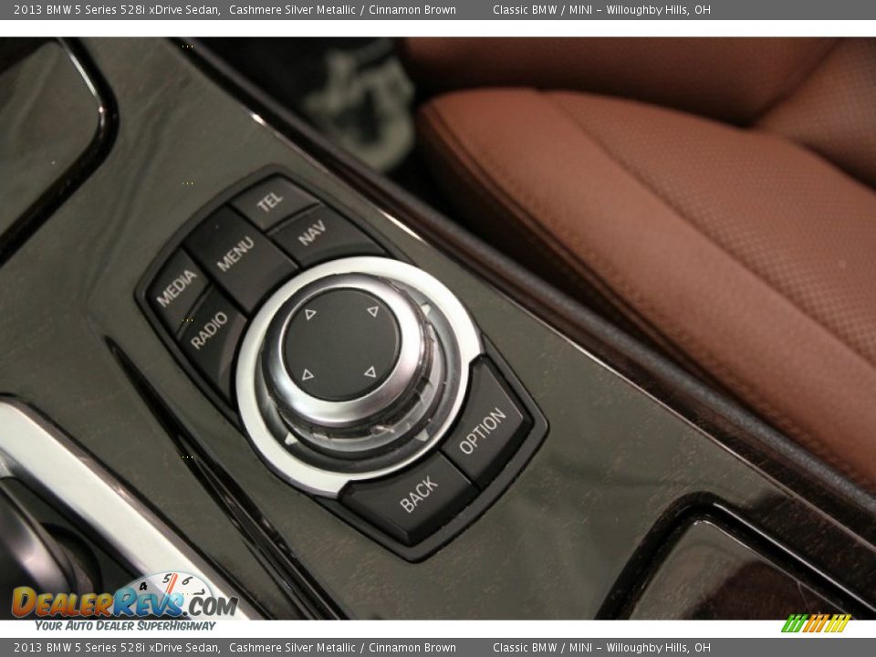 Controls of 2013 BMW 5 Series 528i xDrive Sedan Photo #14
